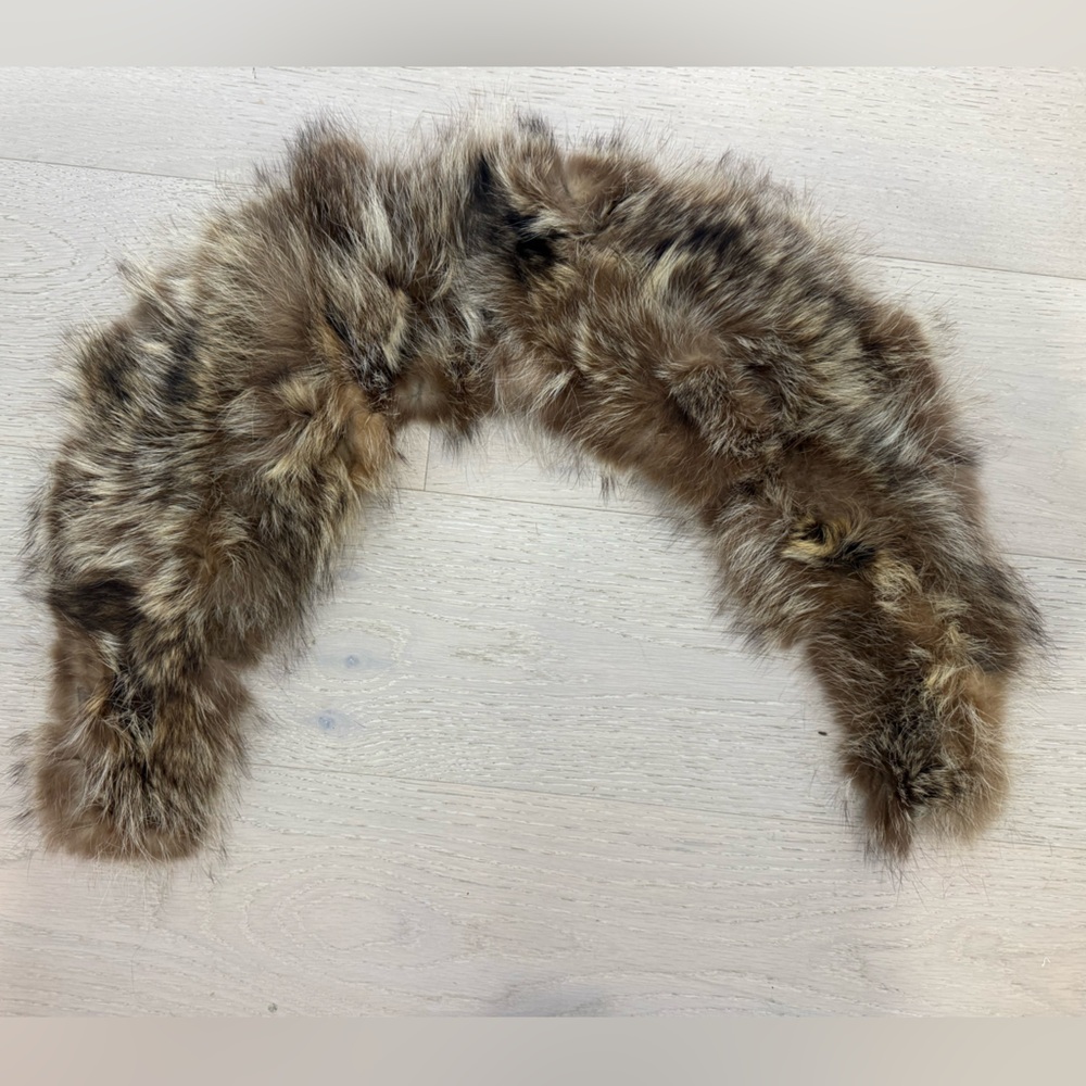 Genius fox fur collar